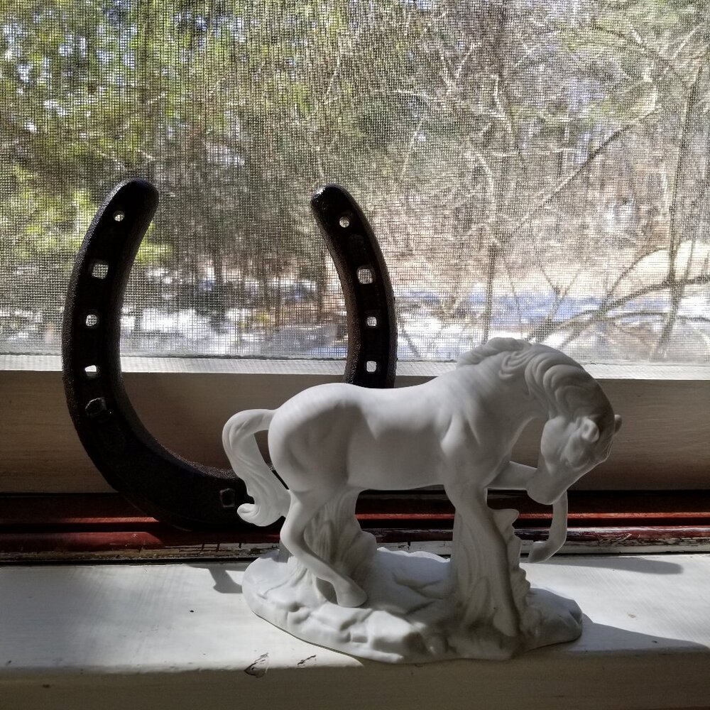 GENUINE PORCELAIN BISQUE HORSE FIGURINE